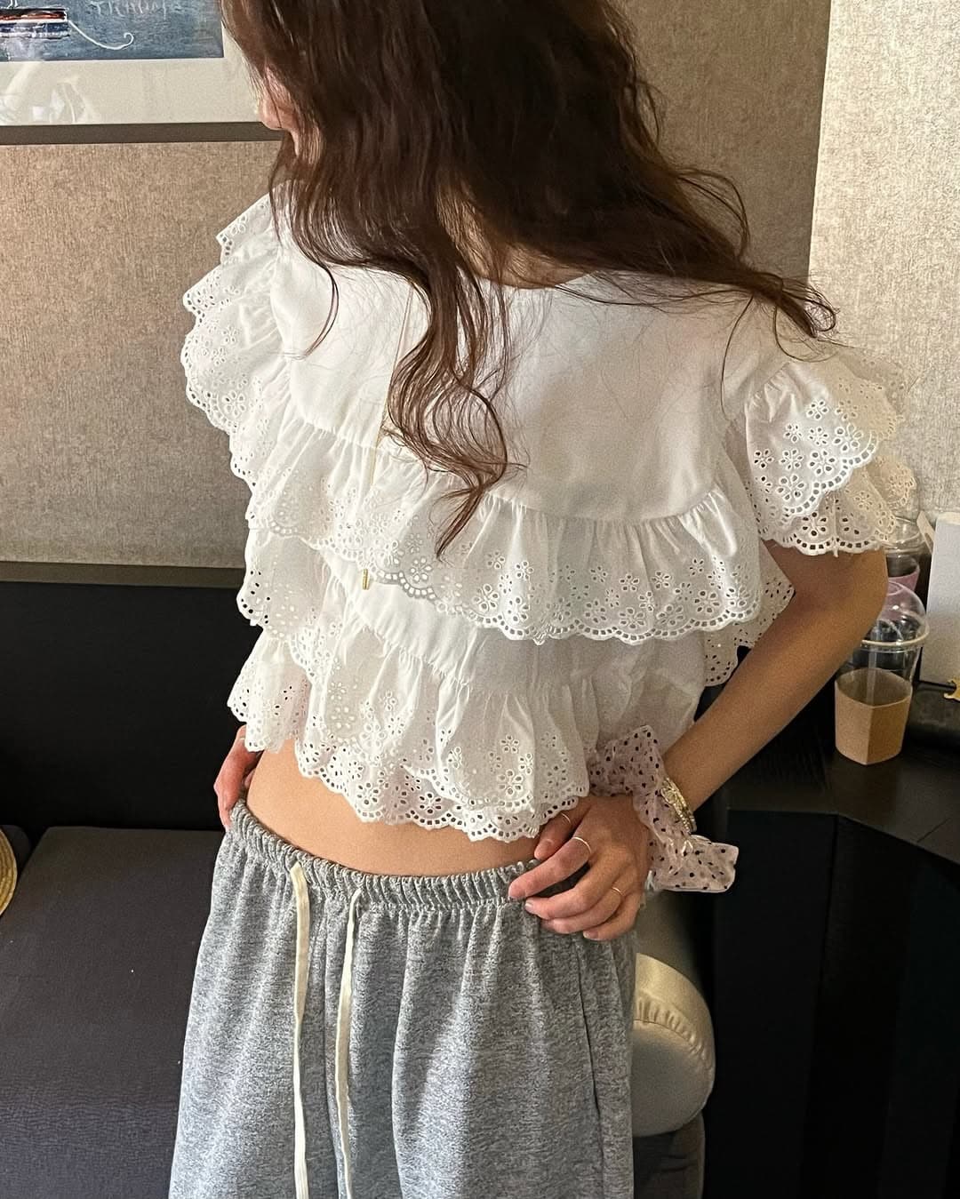 있음 선적 둘 색상 계단식 레이스 패치워크 라운드 넥 이후 레이스업 맨위 상세 이미지 7