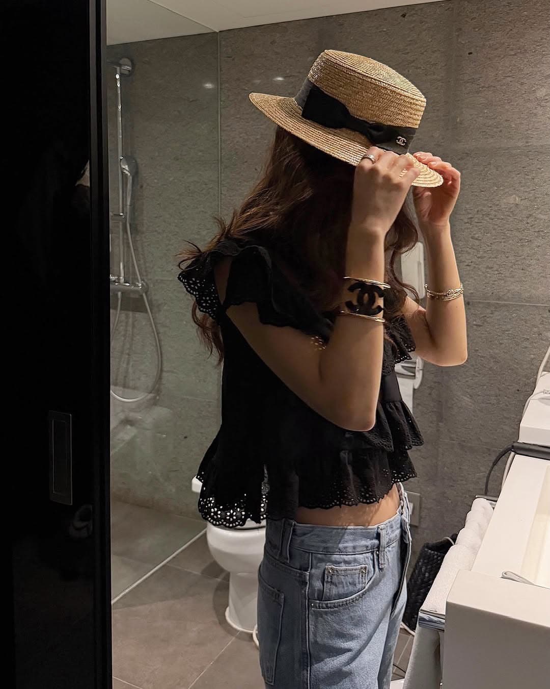 있음 선적 둘 색상 계단식 레이스 패치워크 라운드 넥 이후 레이스업 맨위 상세 이미지 9