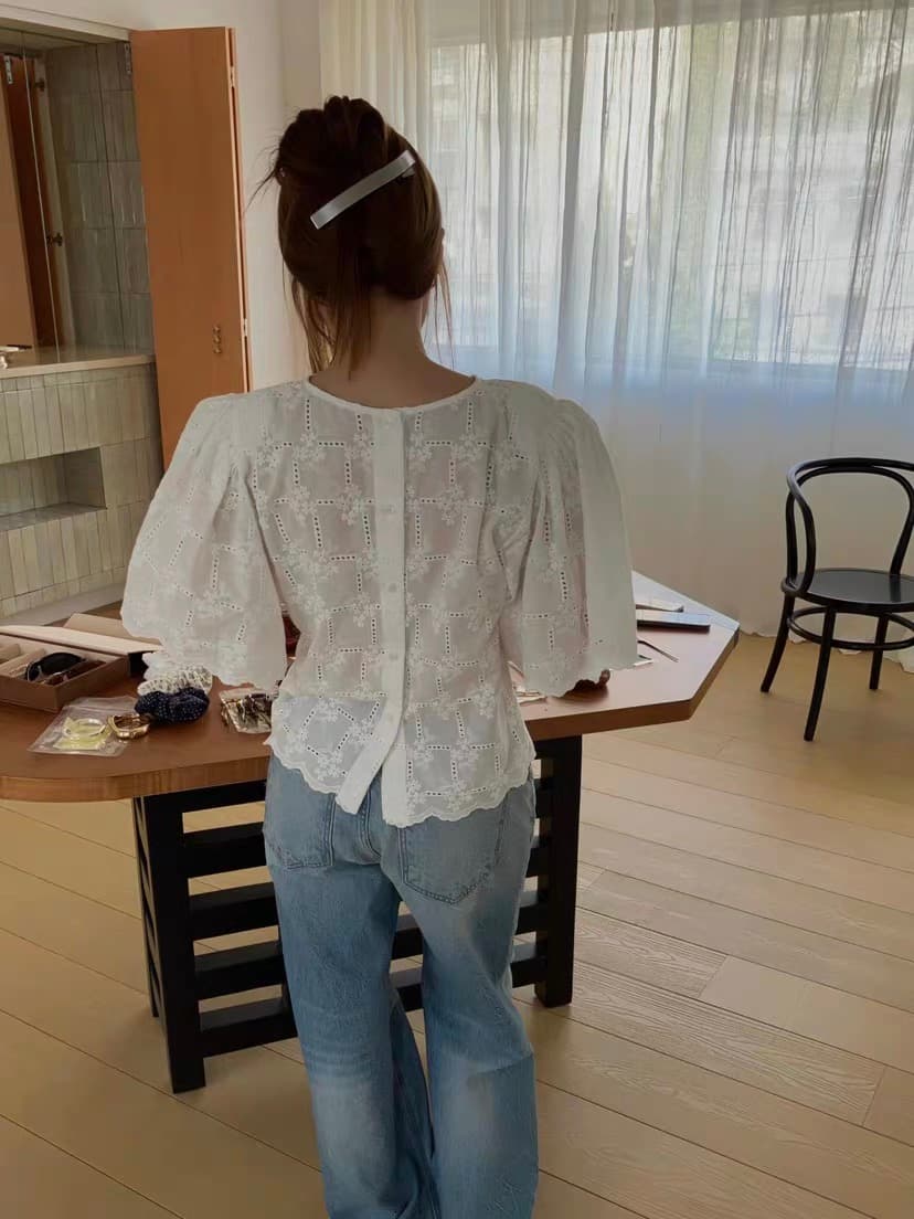 레이스 자수 물결무늬 측면 전후 둘 착용 싱글 줄 버튼 맨위 상세 이미지 1
