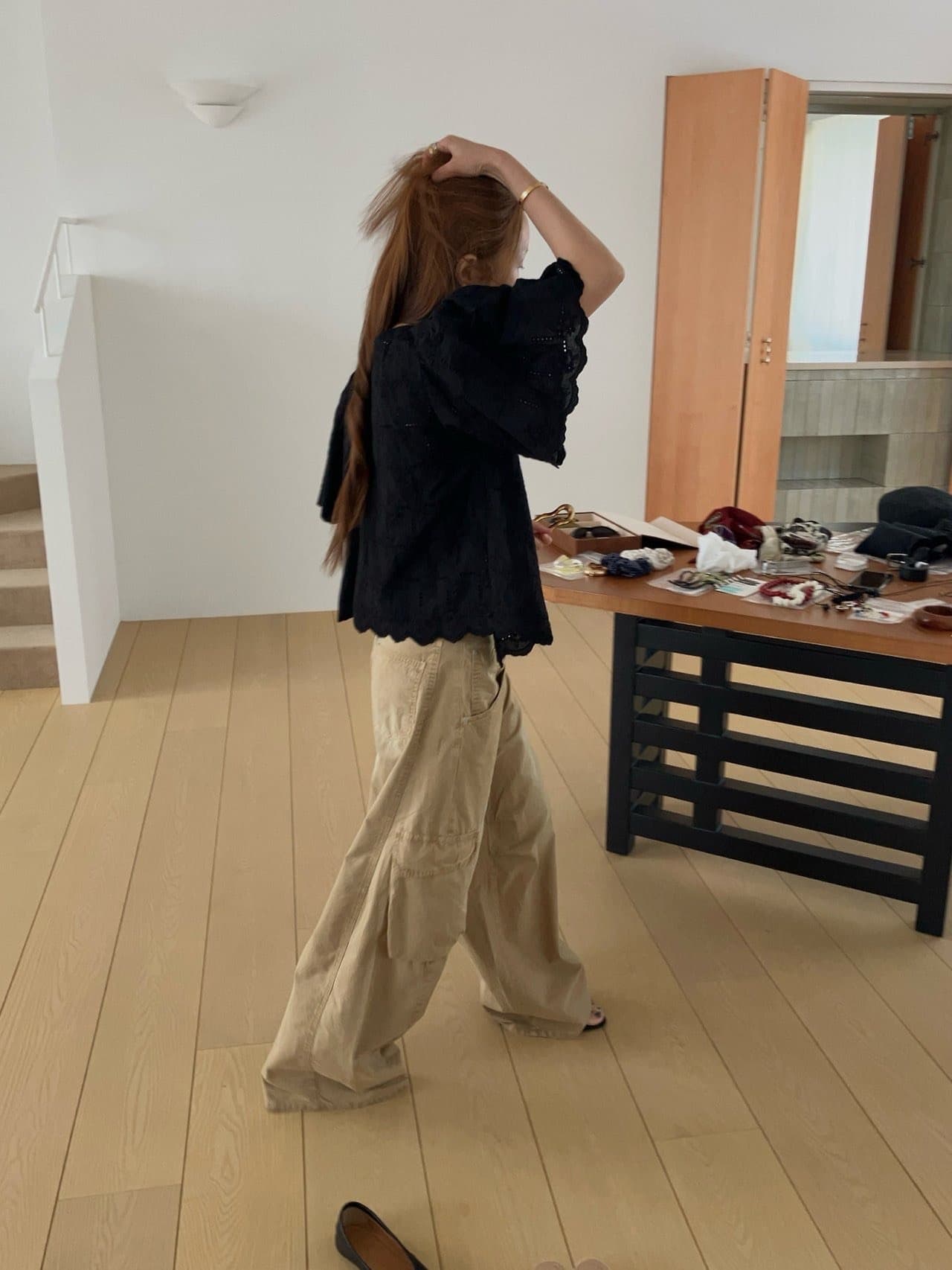 레이스 자수 물결무늬 측면 전후 둘 착용 싱글 줄 버튼 맨위 상세 이미지 10