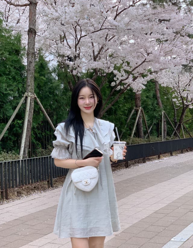 있음 선적 둘 색상 주간 실크 어둠 체크무늬 프릴 드레스 상세 이미지 5