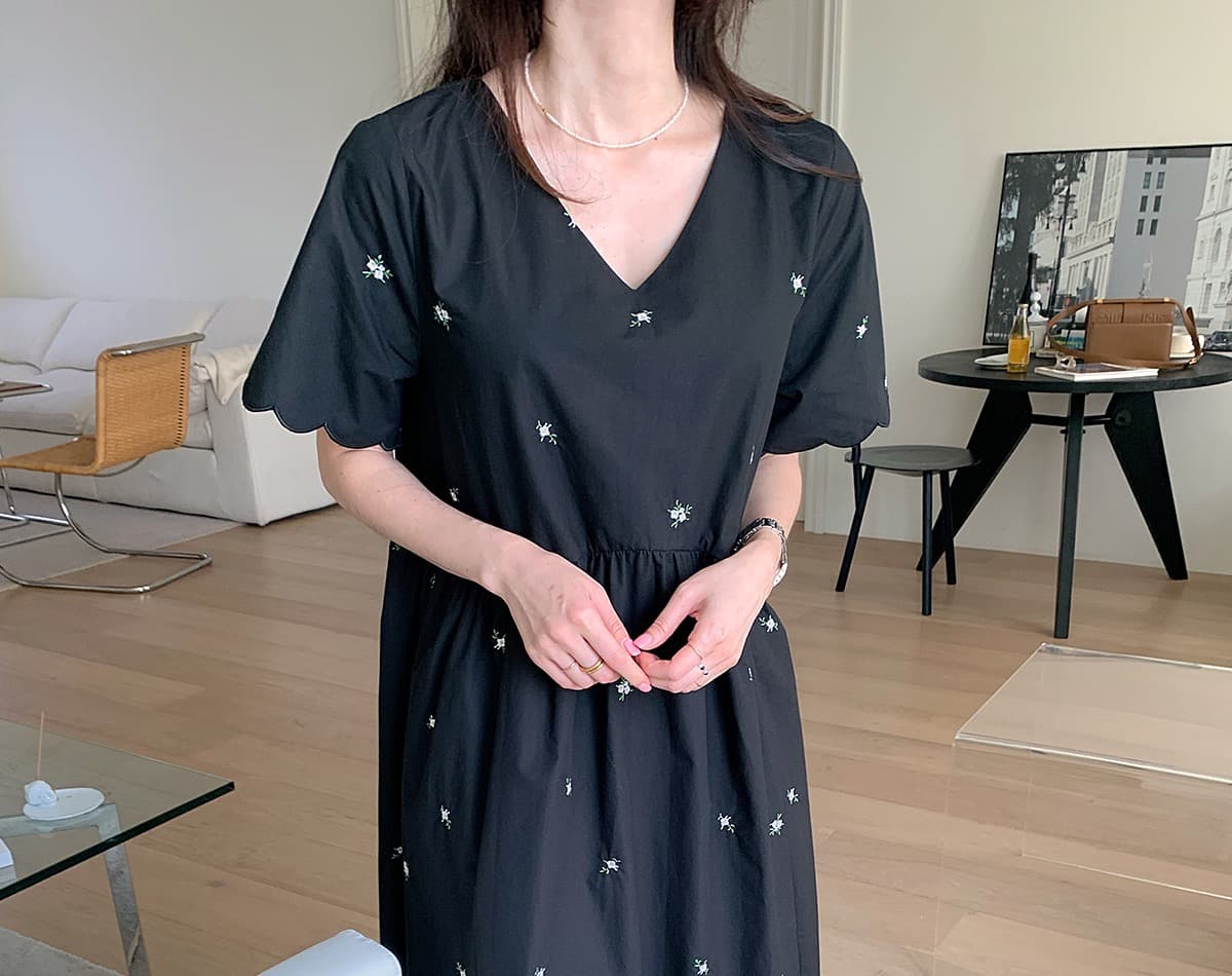 있음 선적 한 부서 면 100% 자수 물결무늬 측면 V넥 반팔 롱 코트 드레스 상세 이미지 22