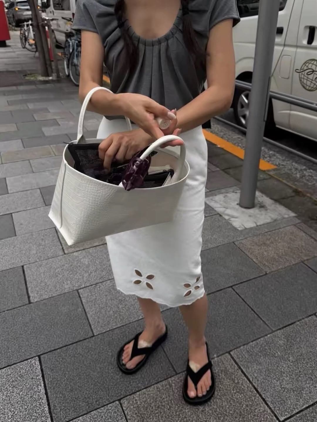 있음 선적 한 부서 보 주님 슈퍼 있음 품격 작은 심장 기계 클로버 홀로우 아웃 자수 몸매 가꾸기 반신 스커트 상세 이미지 3