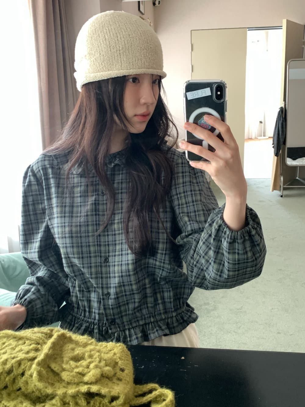 있음 선적 한 부서 레트로 체크무늬 폴로 칼라 프릴 긴팔 맨위 싱글 줄 버튼