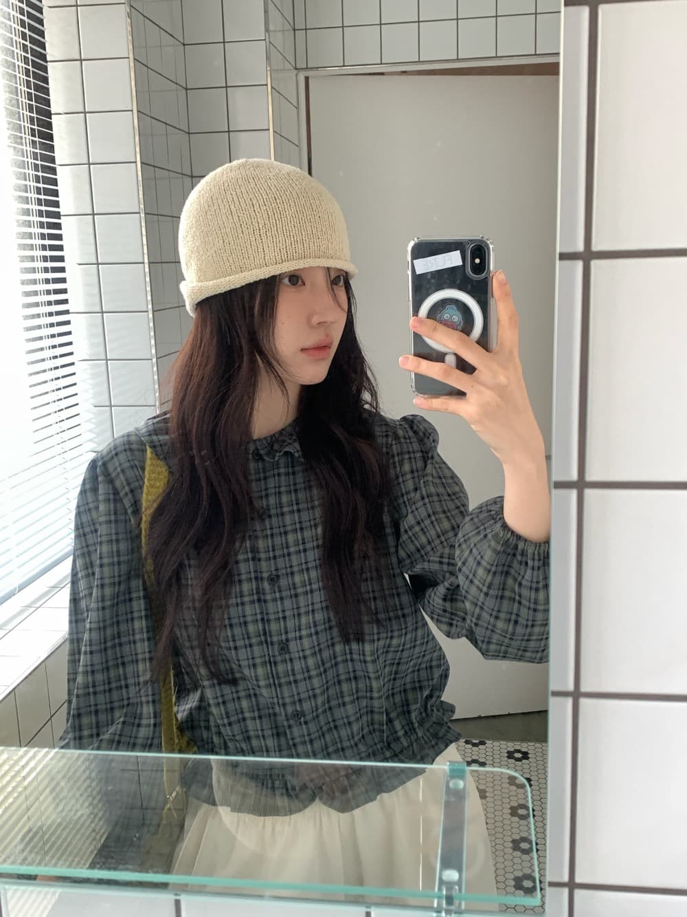 있음 선적 한 부서 레트로 체크무늬 폴로 칼라 프릴 긴팔 맨위 싱글 줄 버튼 상세 이미지 1