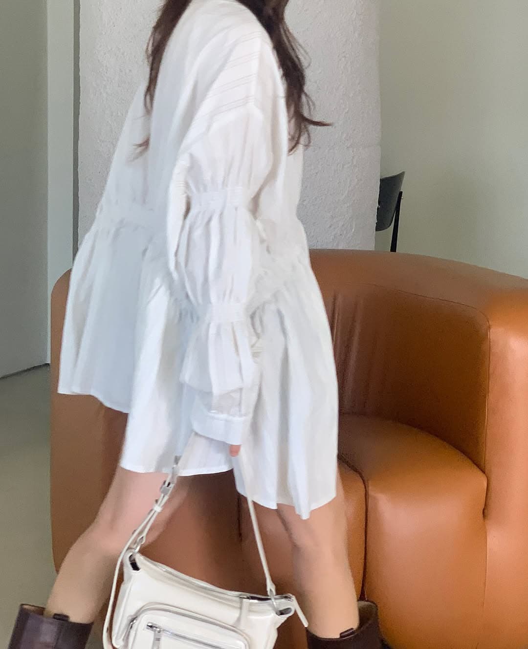 있음 선적 한 부서 디자인 센스 명중 가져 가라. 주름 비대칭 긴팔 여성 셔츠 싱글 줄 버튼 이미지 4