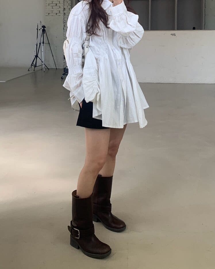있음 선적 한 부서 디자인 센스 명중 가져 가라. 주름 비대칭 긴팔 여성 셔츠 싱글 줄 버튼 상세 이미지 14