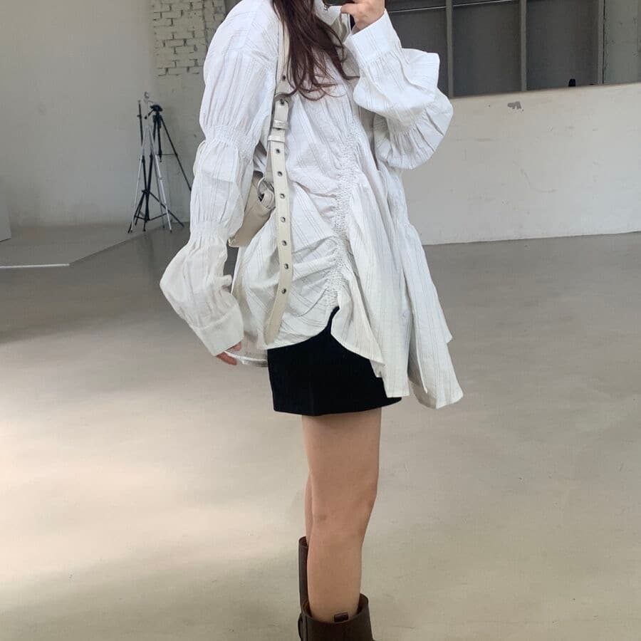 있음 선적 한 부서 디자인 센스 명중 가져 가라. 주름 비대칭 긴팔 여성 셔츠 싱글 줄 버튼 상세 이미지 15