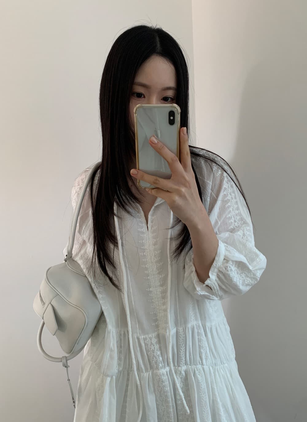 있음 선적 한 부서 순수한 흰색 자수 7부 소매 롱 코트 큰 진자 드레스 상세 이미지 9