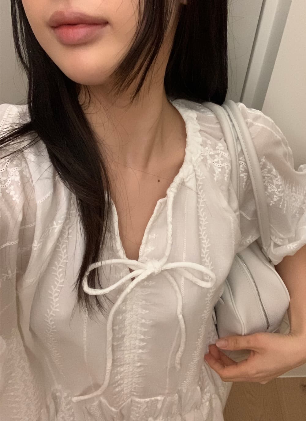 있음 선적 한 부서 순수한 흰색 자수 7부 소매 롱 코트 큰 진자 드레스 상세 이미지 26