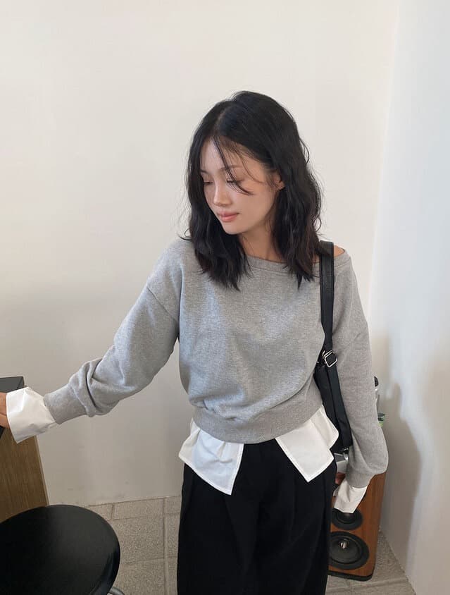 있음 선적 한 부서 둘 색상 패치워크 페이크 레이어드 보트넥 보트 칼라 오프숄더 후드티 상세 이미지 1