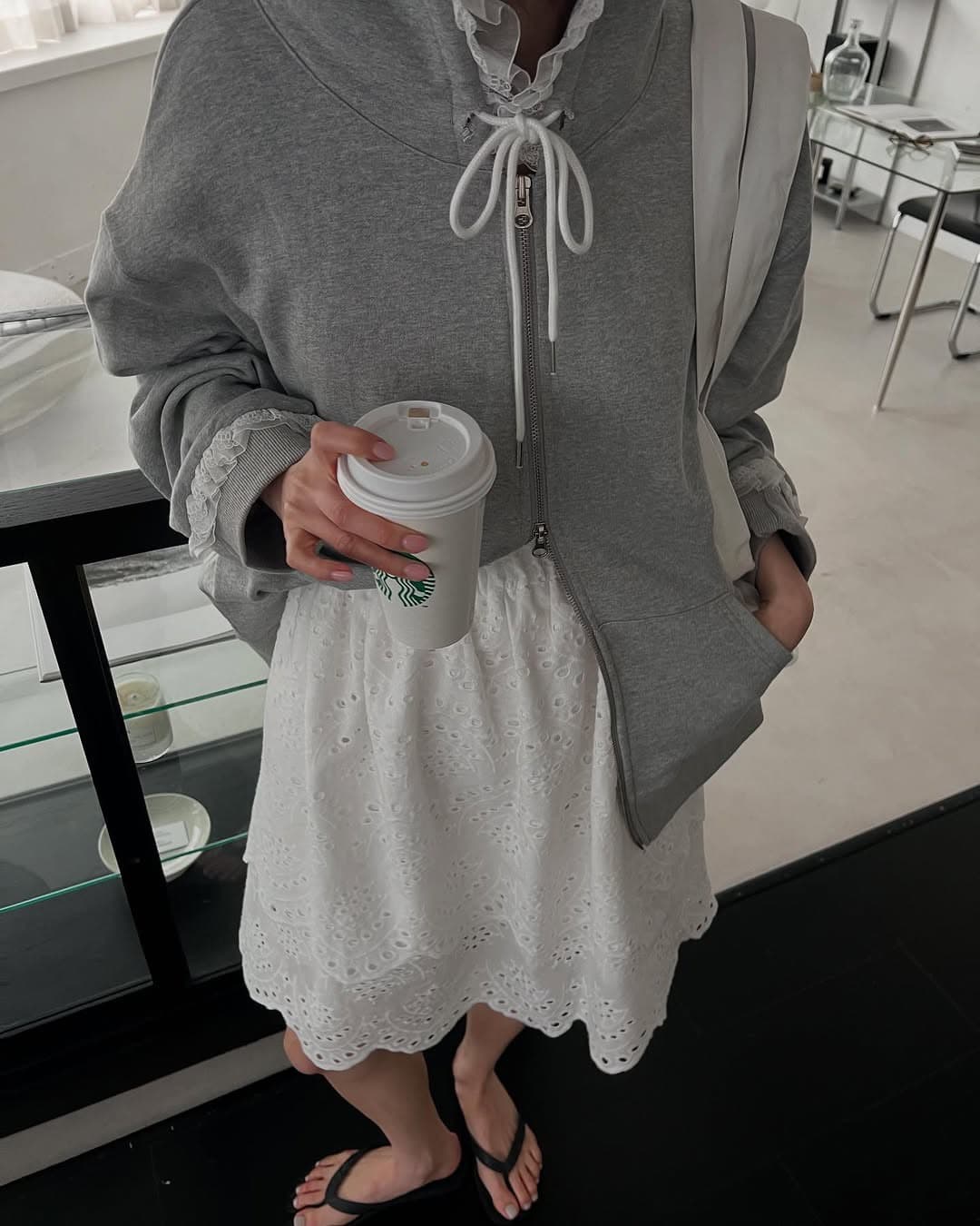 있음 선적 한 부서 둘 색상 캐주얼 레이스 장식 후드 재킷 상세 이미지 10
