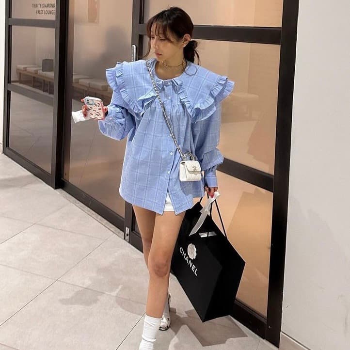 있음 선적 한 부서 체크무늬 베이비 칼라 폴로 칼라 프릴 루즈핏 셔츠 이미지 2