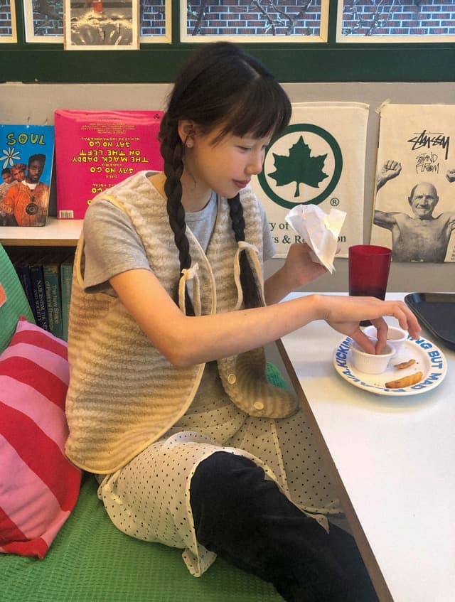 있음 선적 둘 색상 한 부서 연령 감소 스트라이프 우유 씽 하는 소리 양털 플리스 베스트 상세 이미지 4