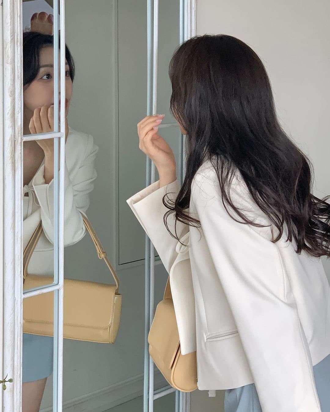 있음 선적 한 부서 부드러운 바람 이전 레이스업 V넥 긴팔 재킷 상세 이미지 5