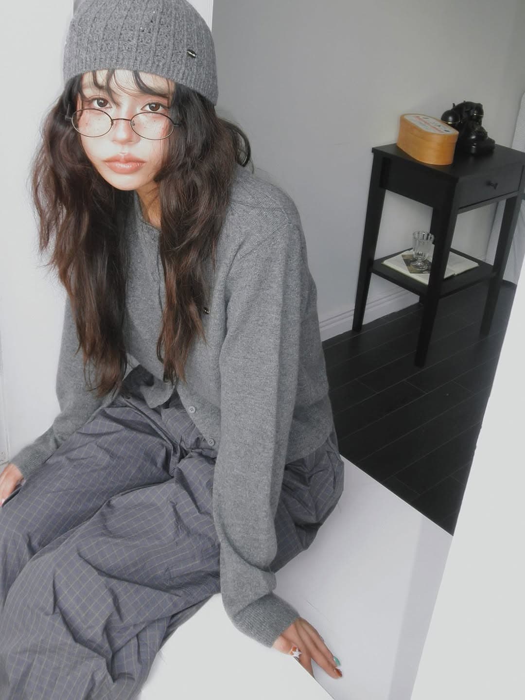 있음 선적 한 부서 삼색 미니멀리즘 캐주얼 라운드 넥 긴팔 털 니트 오픈 가디건 상세 이미지 1