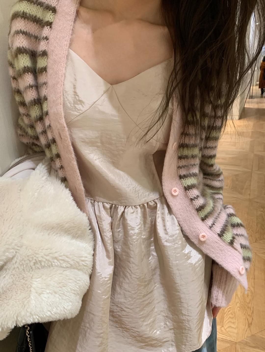 있음 선적 한 부서 레트로 V넥 색상 스트라이프 찹쌀 느긋한 바람 루즈핏 싱글 줄 버튼 스웨터 코트 상세 이미지 12