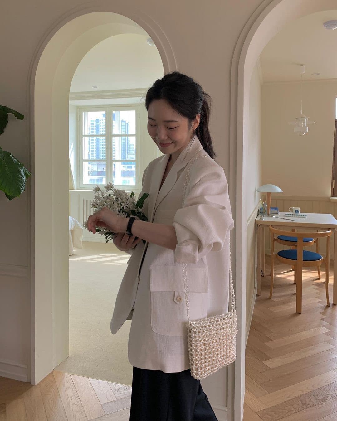 있음 선적 한 부서 이른 가을 미니멀리즘 긴팔 블레이저 벨트 어깨 패드 없음 안감 상세 이미지 3