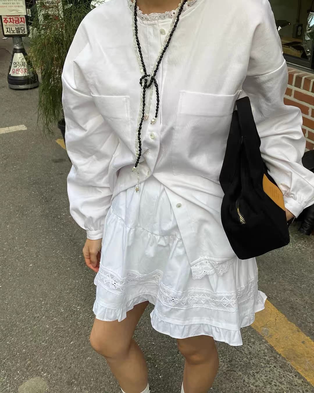 있음 선적 한 부서 감기 센스 순수한 흰색 패치워크 레이스 긴팔 셔츠 반신 치마 세트 상세 이미지 2