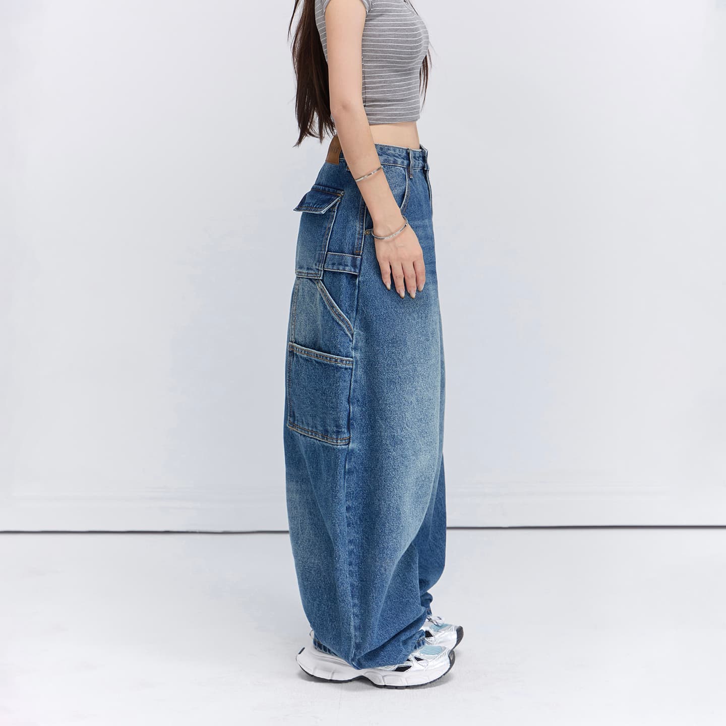 실사 아메리칸 레트로 루즈핏 와이드 레그 팬츠 워크웨어 팬츠 다용도 모통이 칼 바지 청바지 여성 2026 새로운 이미지 3