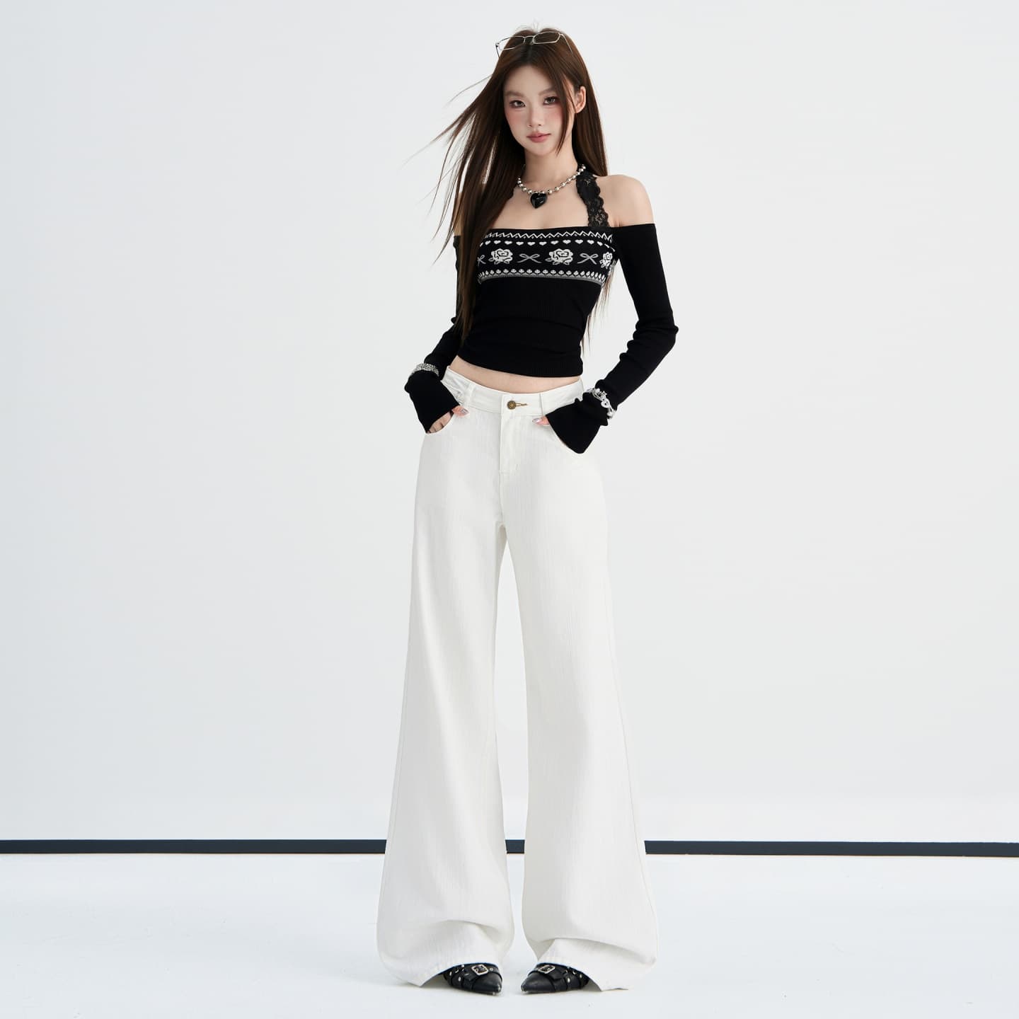 실사 달콤한 차가운 바람 화이트 부츠컷 청바지 여성 이른 가을 새로운 개성 등 허리 금속 단추 자수 바닥 청소 바지 이미지 4