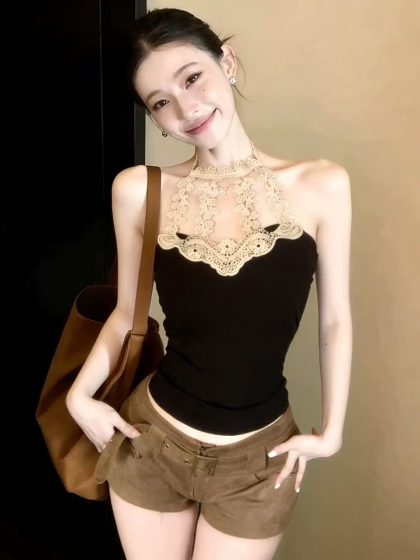 아름다움 뒤로 레이스 행침 목 캐미솔 봄 2026 새로운 순수한 욕망 핫걸 몸매 가꾸기 쇼트 스타일 요추 배 맨위 상세 이미지 1