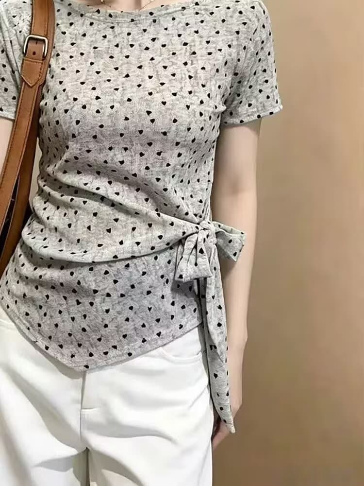 실사 여름 자이언트 잘 생긴 레트로 도트 무늬 레이스업 반팔 티셔츠 여성 배색 긍정적 인 어깨 꼬집기 허리 몸매 가꾸기 슬림해 보이는 맨위 상세 이미지 2