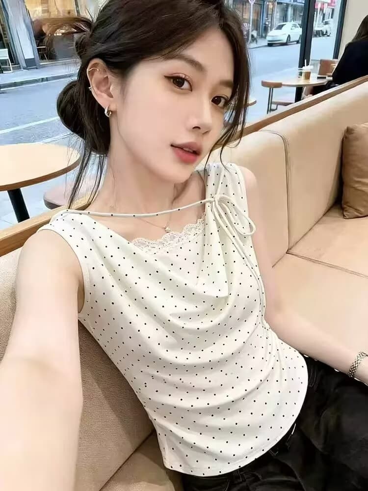 실사 남쪽 기름 고급 여성 의류 여름 순수한 욕망 달콤한 핫걸 섹시함 흔들다 칼라 캐미솔 여성 짧은 민소매 맨위
