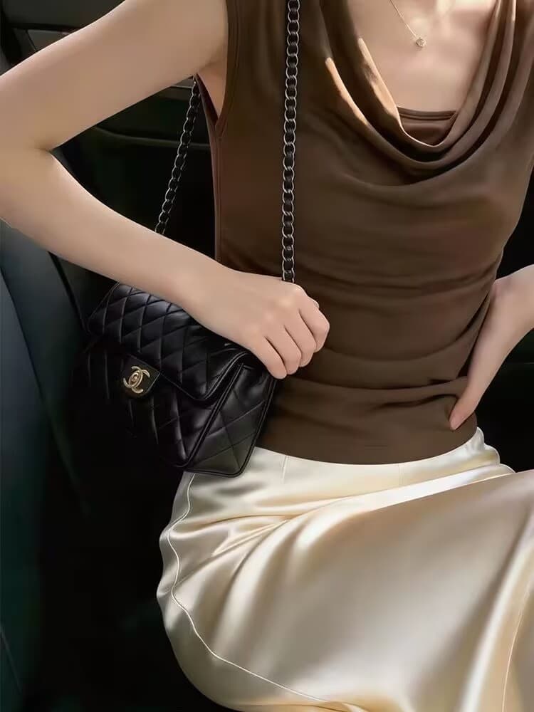 실사 프랑스식 레트로 핫걸 흔들다 칼라 민소매 티셔츠 여성 고유 한 Chic 디자인 센스 아름다운 맨위 작은 대중 여름 이미지 2