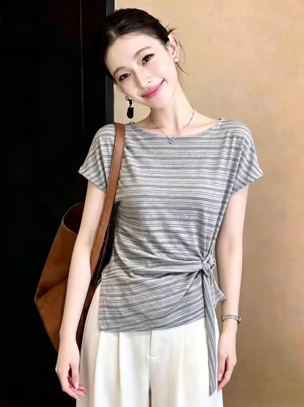 실사 2026 년 여름 허리 조정 버클 스트라이프 스트랩 반팔 티셔츠 여성 디자인 센스 허리 수축 슬림해 보이는 맨위 상세 이미지 4