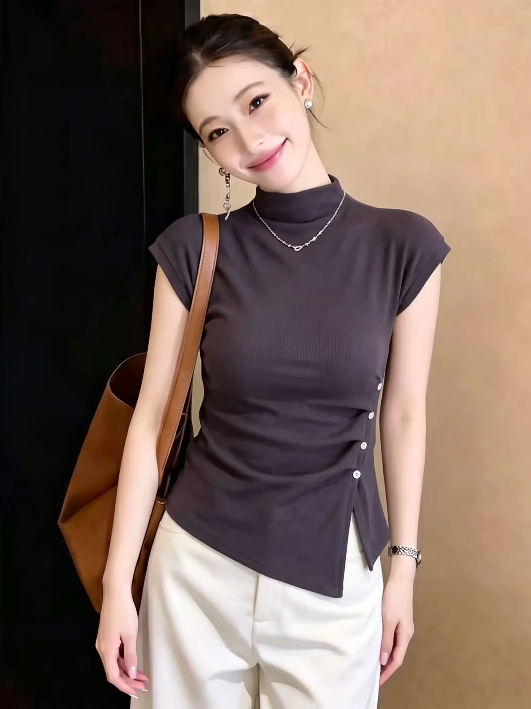 실사 순수한 욕망 달콤한 핫걸 불규칙 트임 꼬집기 허리 반하이넥 맨위 디자인 센스 자이언트 반팔 티셔츠 여성 상세 이미지 3