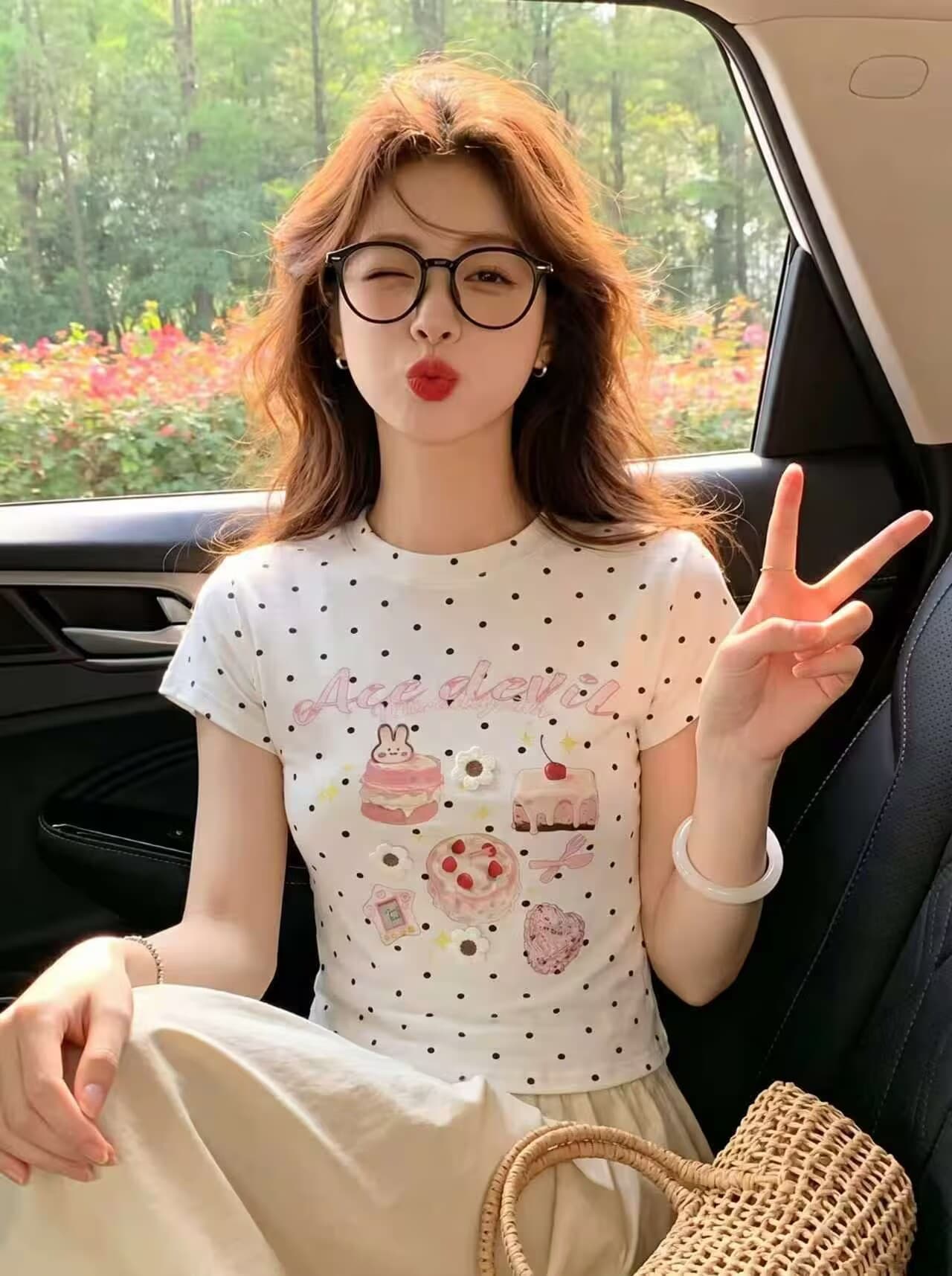 실사 달콤함 프린트 반팔 티셔츠 여성 여름 몸매 가꾸기 슬림해 보이는 다용도 디자인 센스 도트 무늬 새로운 맨위 상세 이미지 2