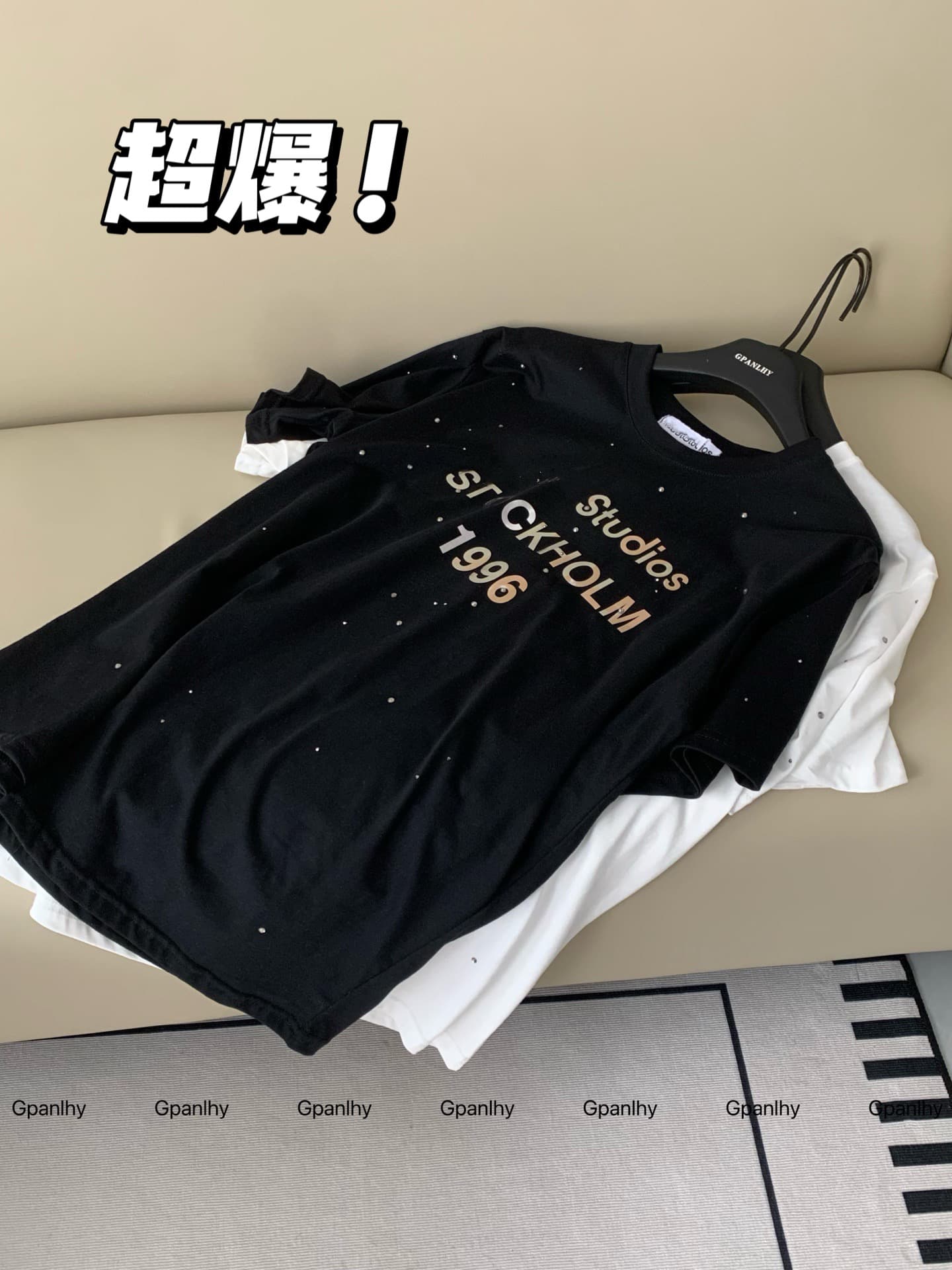2026 새로운 반짝임 사랑하게 레이저 섹션 거울 프린트 핫픽스 반팔 맨위 여성 상세 이미지 1