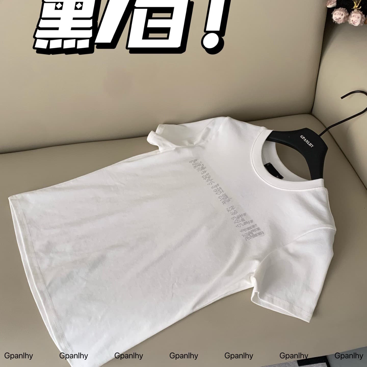 wang2026 봄 여름 새로운 몸매 가꾸기 라운드 넥 반팔 알파벳 뜨거운 플래시 훈련 하이웨이스트 티셔츠 여성 왕 이미지 5