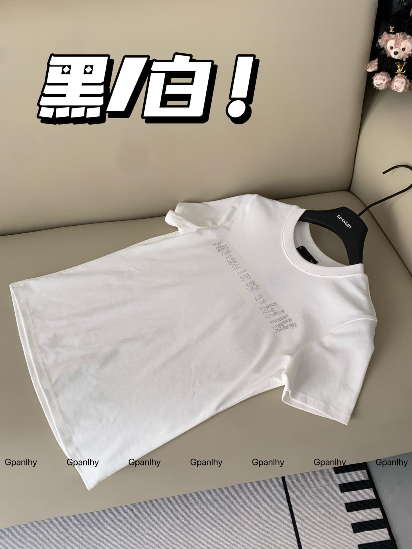 wang2026 봄 여름 새로운 몸매 가꾸기 라운드 넥 반팔 알파벳 뜨거운 플래시 훈련 하이웨이스트 티셔츠 여성 왕 상세 이미지 6