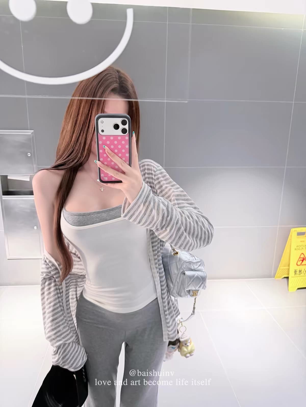 m1u 부서 가을 새로운 2026 화이트 워터 여성 오픈 가디건 페이크 레이어드 슬립 페이크 레이어드 바지 느긋한 3종 세트 이미지 3