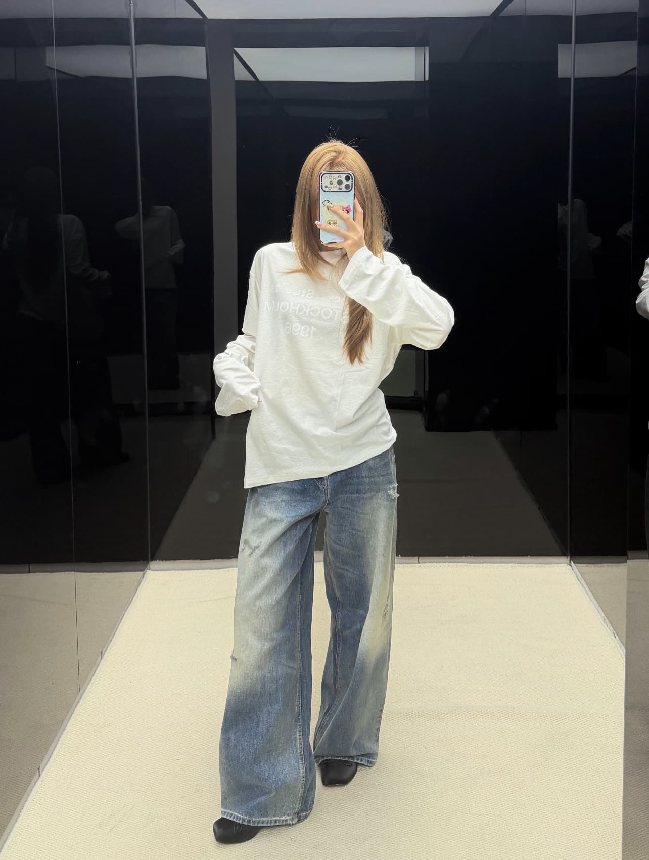 독립적 인 알파벳 순수한 흰색 제한적 26s 새로운 알파벳 라운드 넥 티셔츠 긴팔 맨위 상세 이미지 1