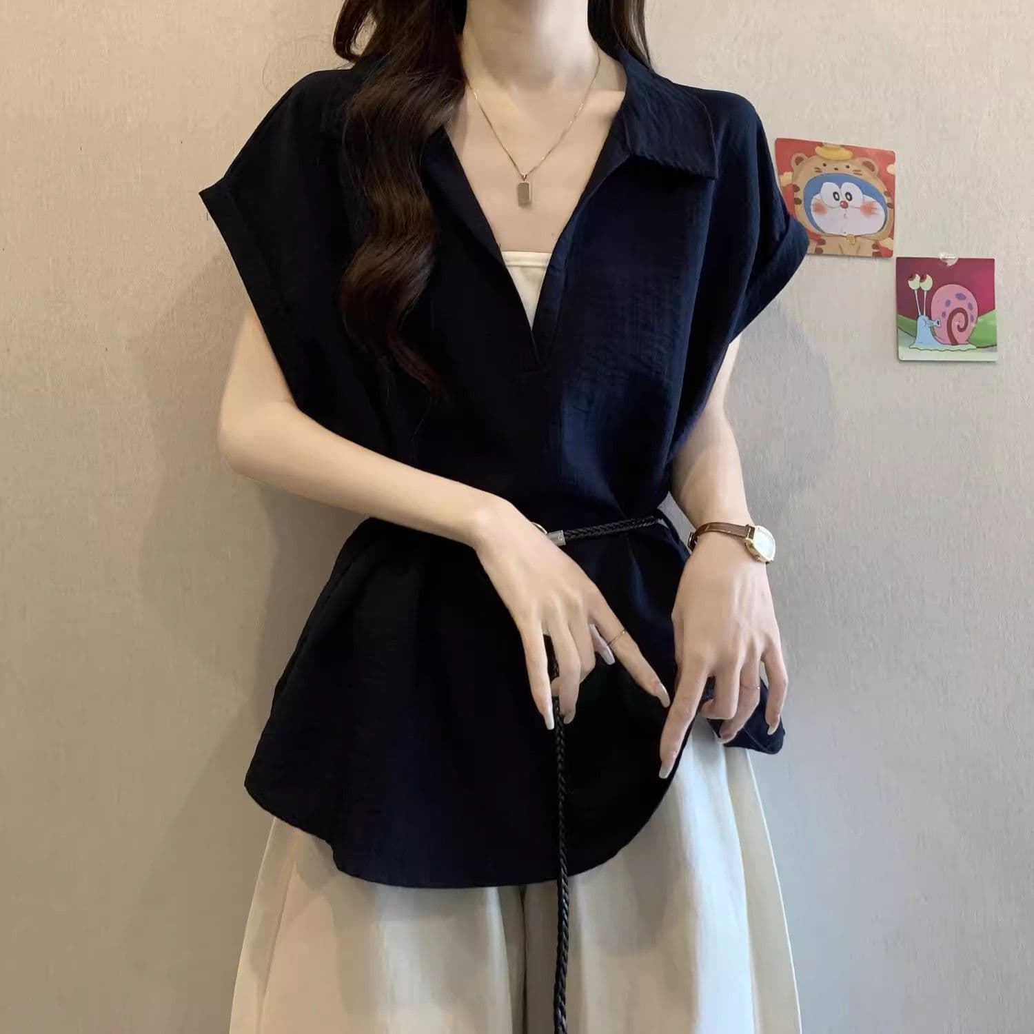 특별 빅 사이즈 여성 의류 200 kg 벨트 포함 페이크 레이어드 숨기기 V넥 반팔 셔츠 여름 빅 사이즈 슬림해 보이는 맨위 상세 이미지 10