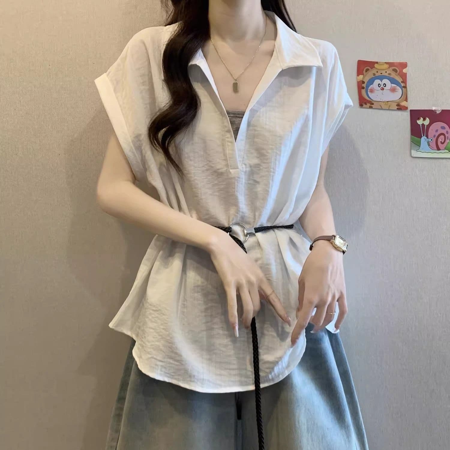 특별 빅 사이즈 여성 의류 200 kg 벨트 포함 페이크 레이어드 숨기기 V넥 반팔 셔츠 여름 빅 사이즈 슬림해 보이는 맨위 상세 이미지 17