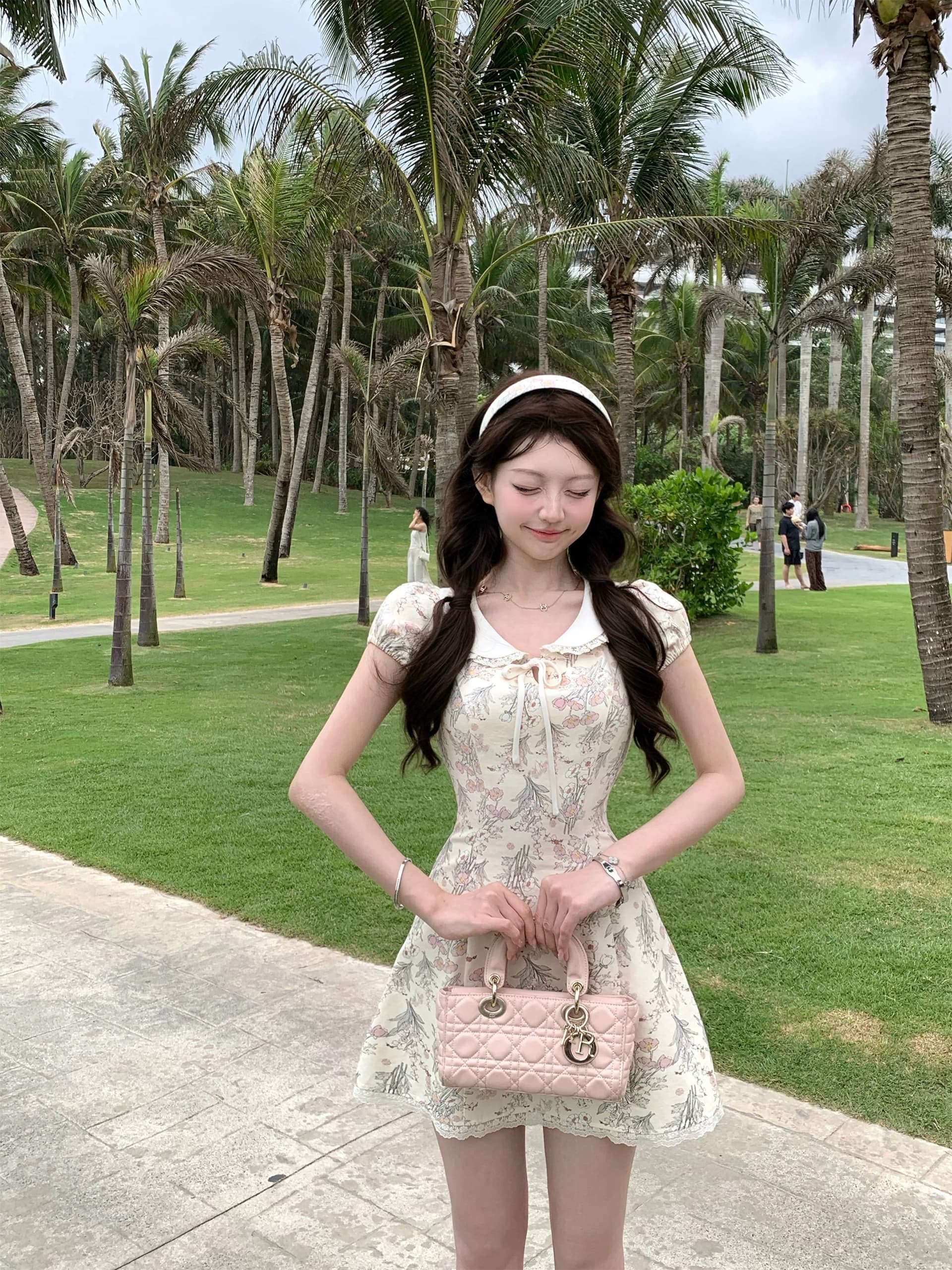 q 여자 집 3 23 로마의 꽃이 핌 잘 행동 한 천 골드 센스 베이비 칼라 반팔 진자 면 100% 꽃무늬 드레스 이미지 3