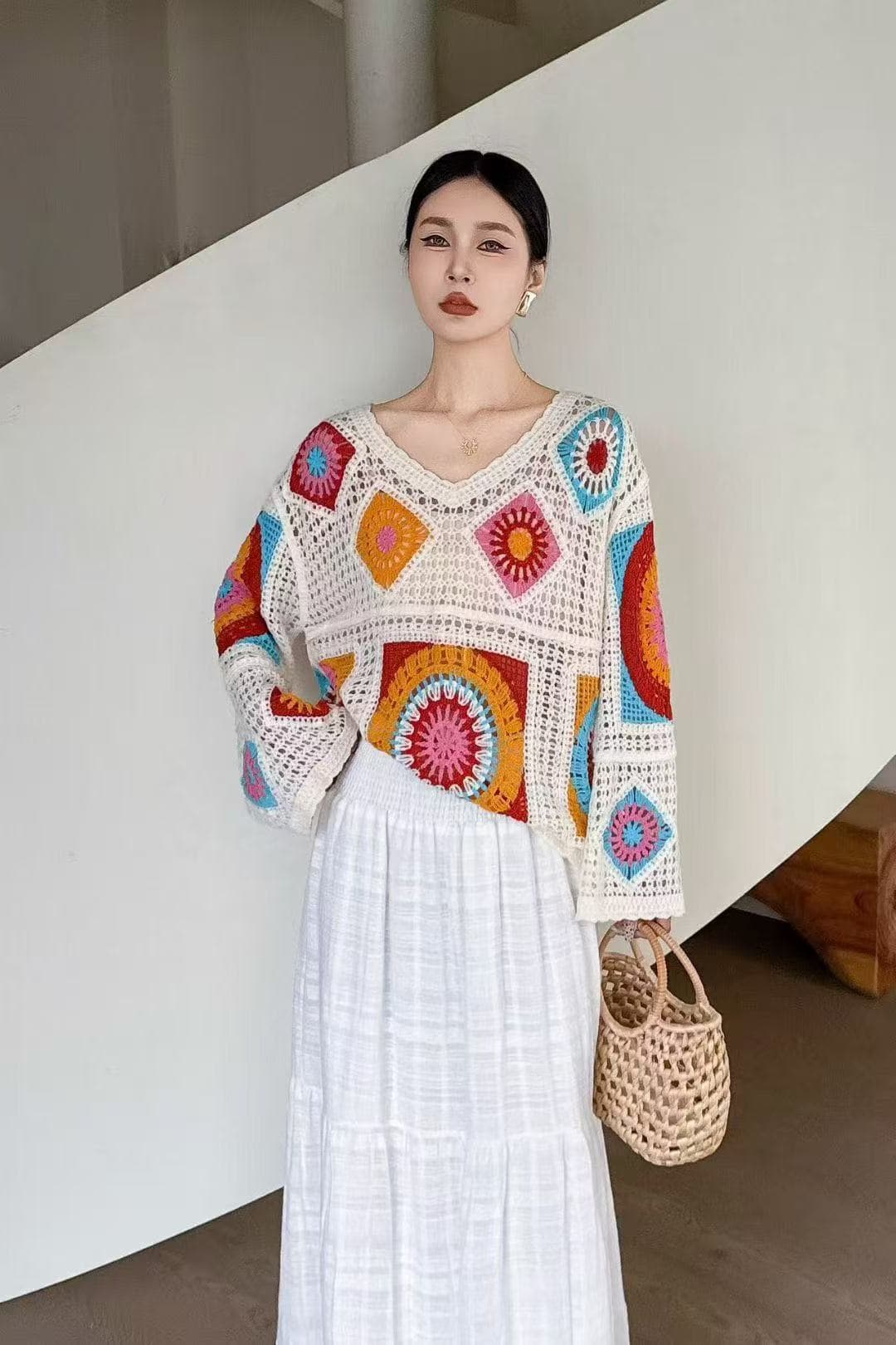 2026 봄 휴가 바람 V넥 자수 홀로우 아웃 니트 스웨터 여성 빅 사이즈 지방 mm 루즈핏 외부 가져 가라. 블라우스 맨위 상세 이미지 2