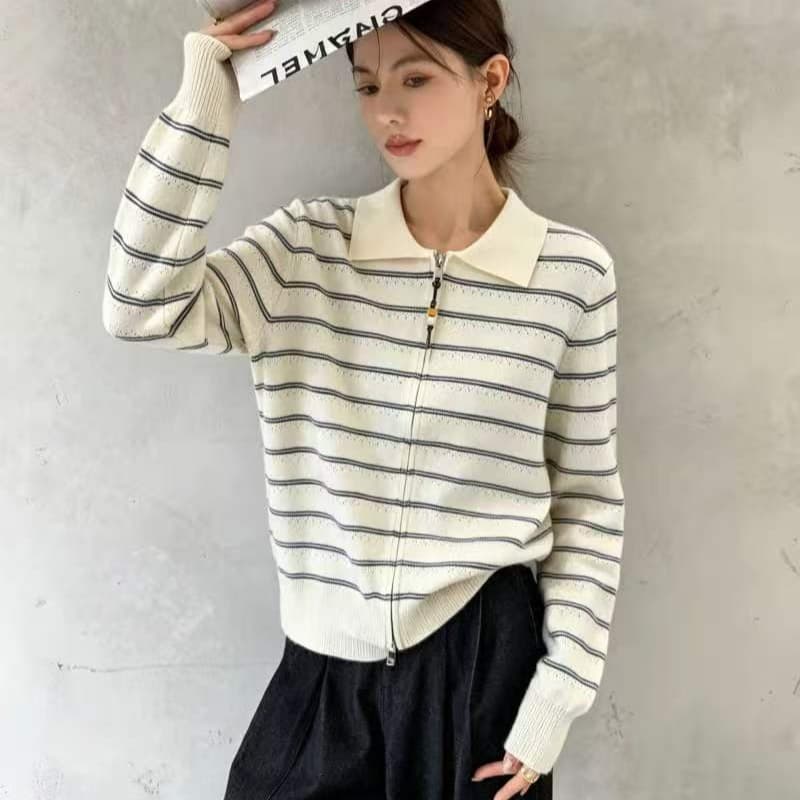 2026 가을 레트로 스트라이프 폴로 칼라 지퍼 니트 오픈 가디건 여성 품격 다용도 긴팔 POLO 칼라 스웨터