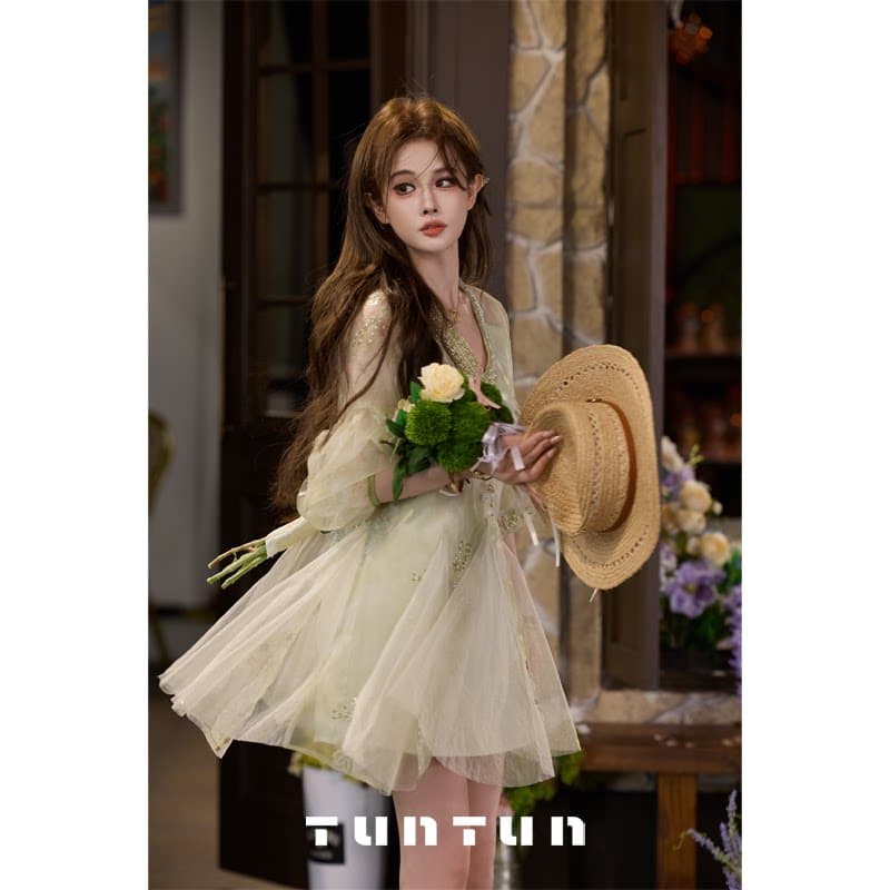 삼키기 tuntun 봄 여름 얼음 결정 치마 감기 센스 요정 무거운 작업 3 차원 구슬 조각 자수 V넥 드레스 상세 이미지 2