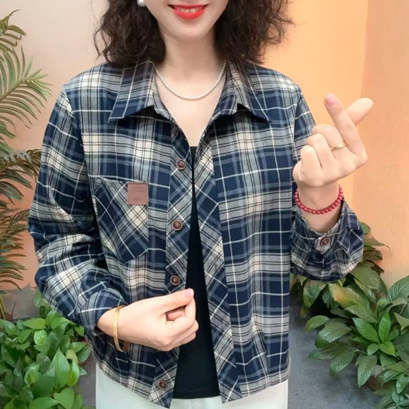 재고 있음 2026 년 봄 드레스 새로운 체크무늬 짧은 외투 연삭 털 셔츠 엄마 캐주얼 루즈핏 표지 배 맨위 긴팔 이미지 3