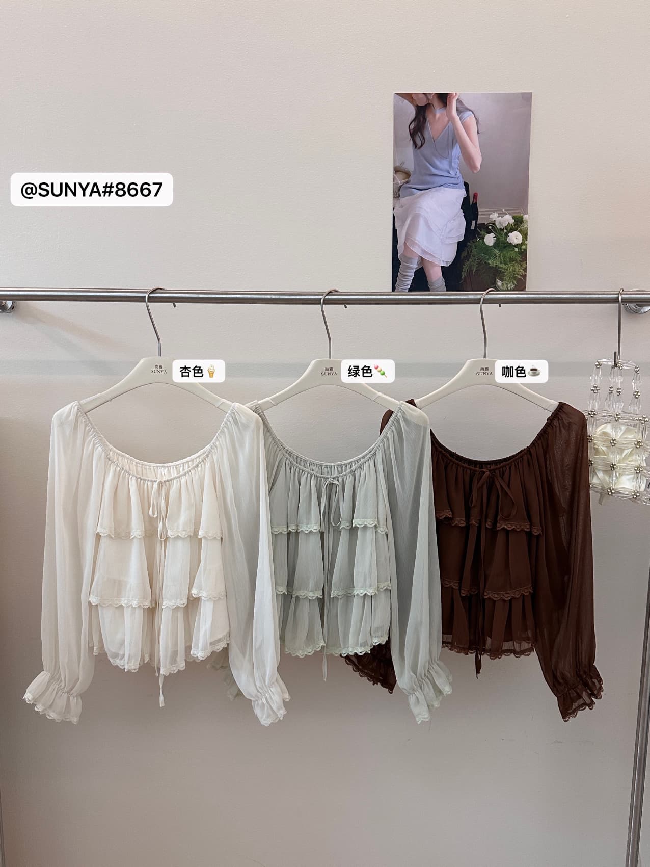 26 이른 가을 켜기 새로운 연령 감소 소녀 센스 라운드 넥 레이스업 레이스 레이스 긴팔 맨위 작은 셔츠 상세 이미지 3