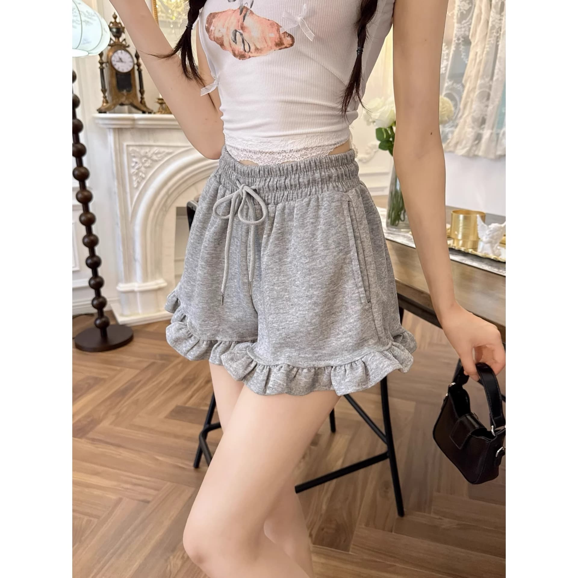 달콤한 핫걸 검정색 프릴 캐주얼 반바지 여성 여름 작은 키 하이웨이스트 레이스 핫 바지 초단바지 바지