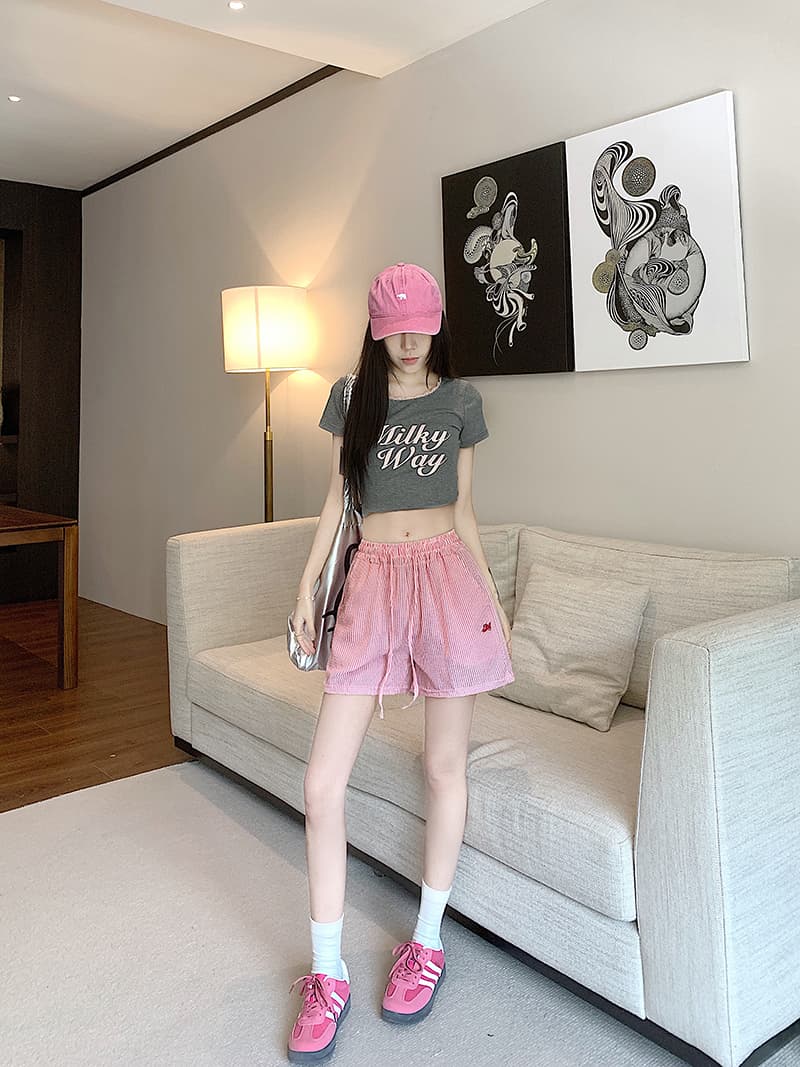 한국 동대문 슈퍼 화재 세로 줄무늬 펌프 로프 알파벳 자수 넓은 다리가 짧다. 바지 루즈핏 여름 핫 바지 캐주얼 바지 상세 이미지 21
