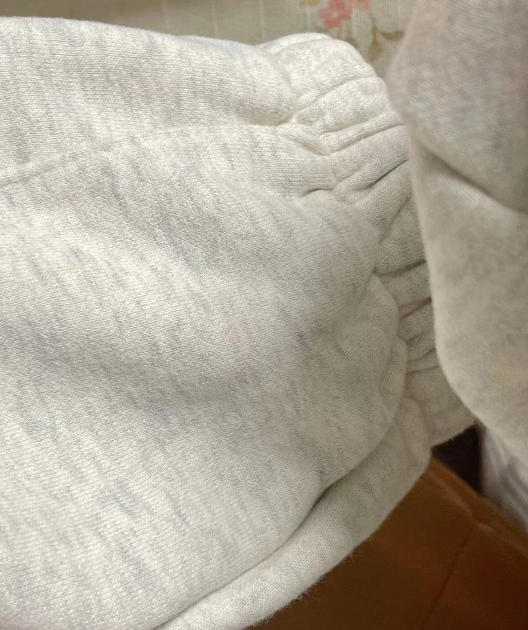 회색 운동 바지 여성 가을과 겨울 털이 있고 두꺼운 하이웨이스트 루즈핏 스트레이트 작은 키 몸매 가꾸기 슬림해 보이는 캐주얼 긴 바지 이미지 3