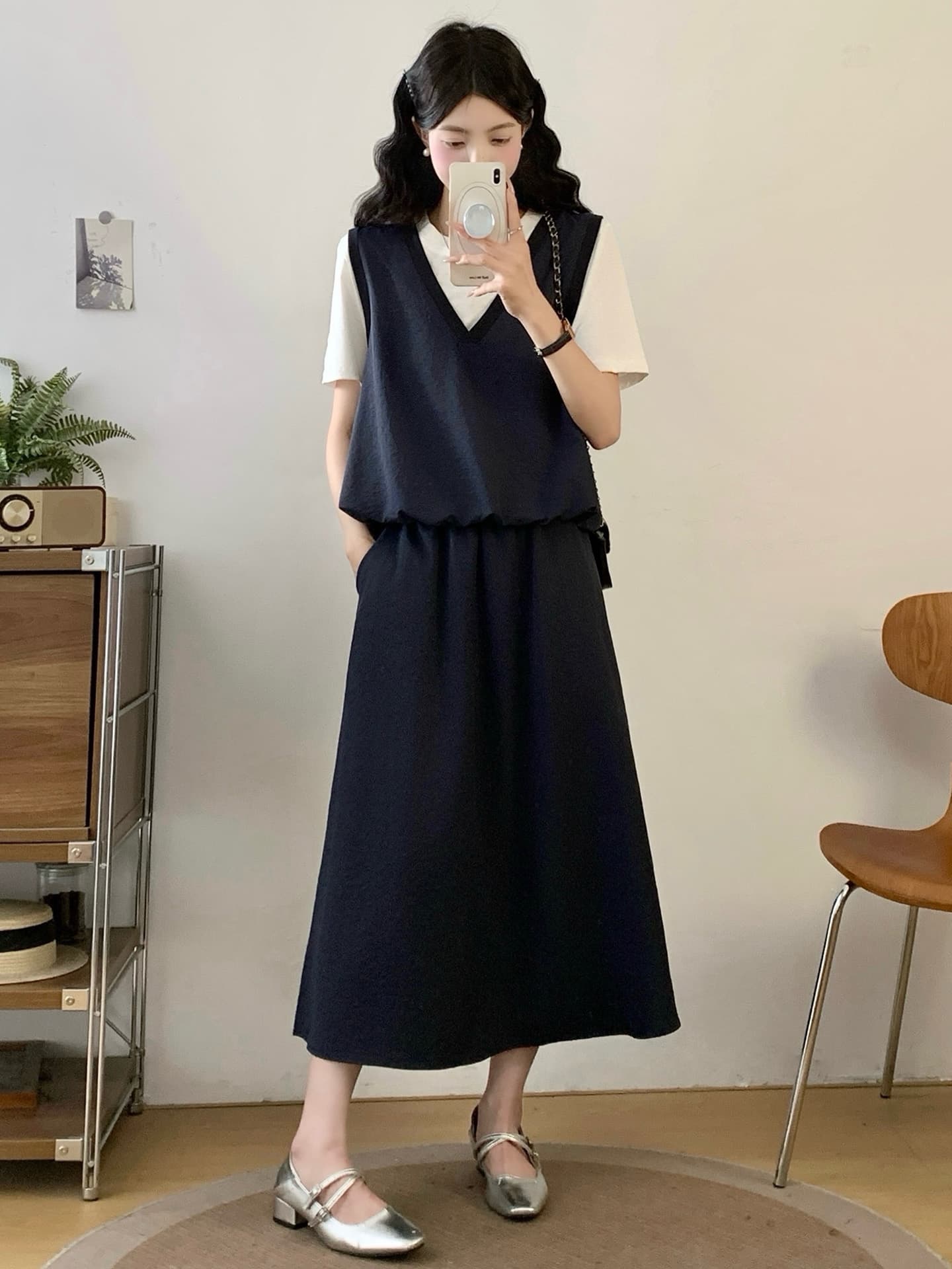 패션 세트 여성 여름 새로운 V넥 루즈핏 롱 스커트 있음 주머니 가짜 세 조각 반신 스커트 페이크 레이어드 맨위 이미지 2