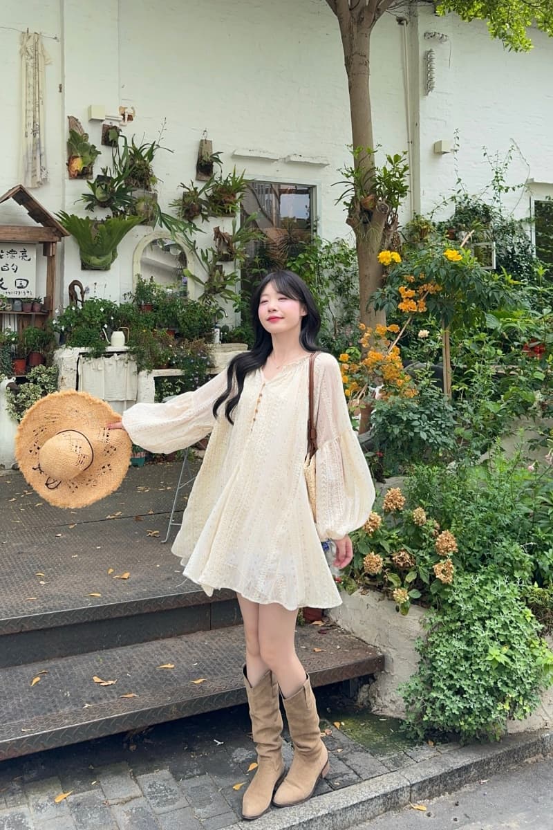 실사 정가 프랑스식 긴팔 여성 드레스 레이스 측면 디자인 센스 자이언트 잘 생긴 루즈핏 치마 조끼 세트 상세 이미지 8